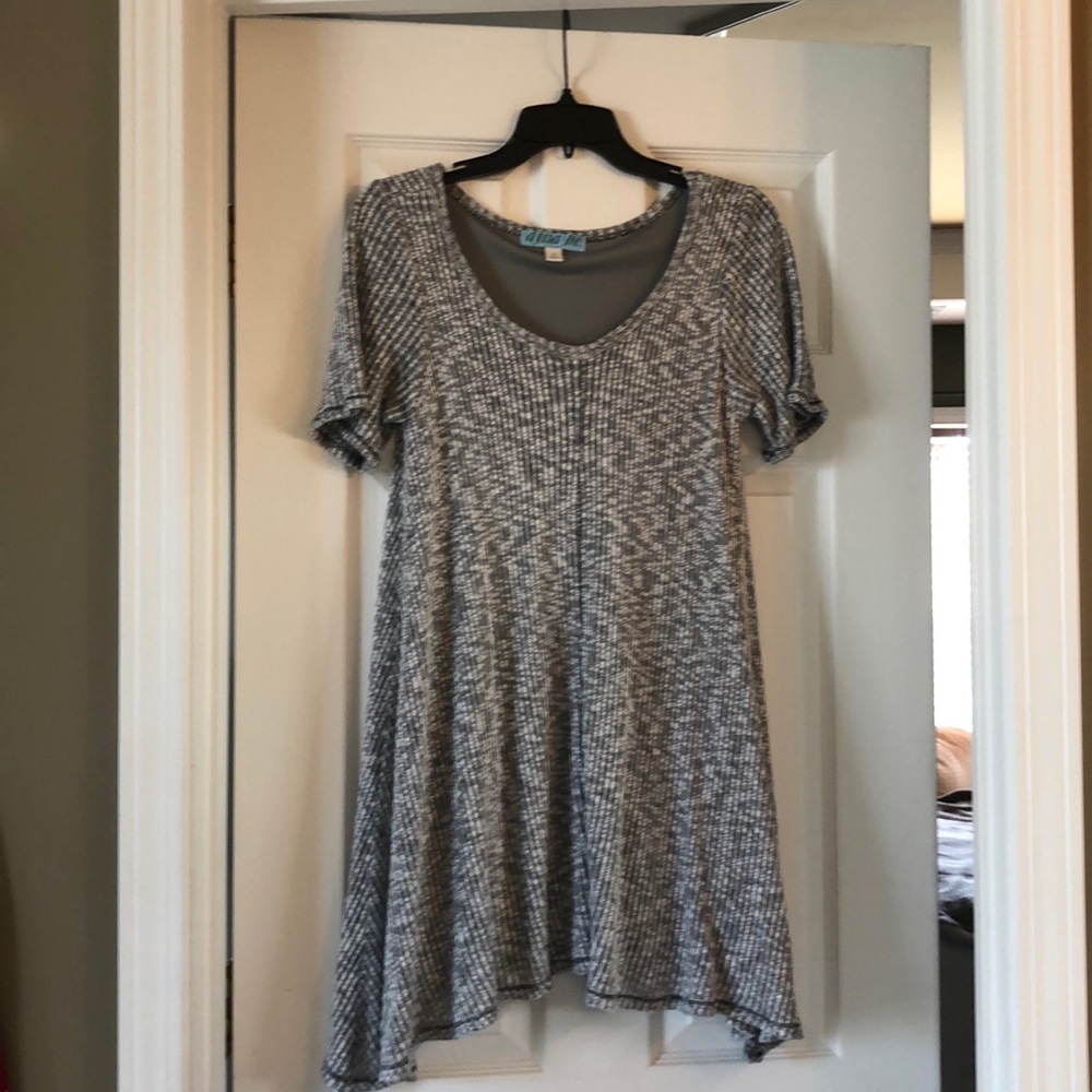 Short cotton dress